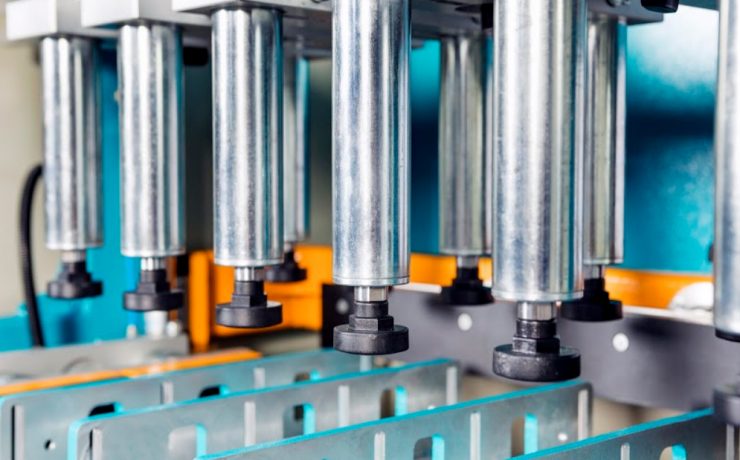 MEM 128 - Semi-Automatic Multiple End Milling Machine