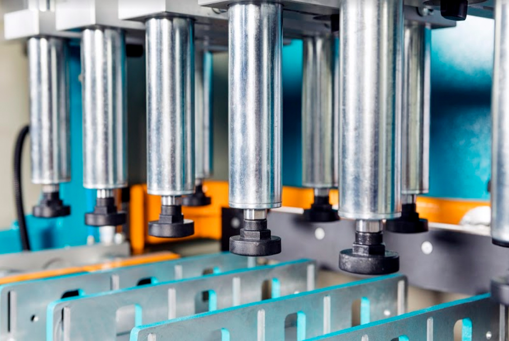 MEM 128 - Semi-Automatic Multiple End Milling Machine