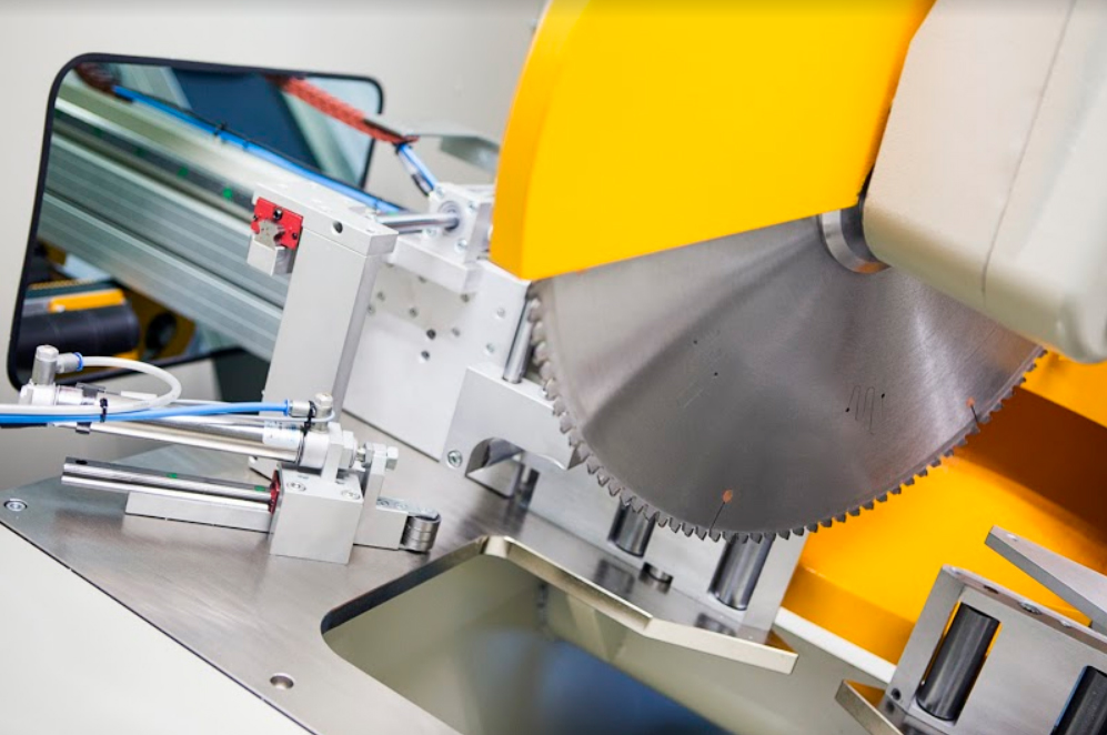PCC 6505 – Automatic Profile Cutting Center