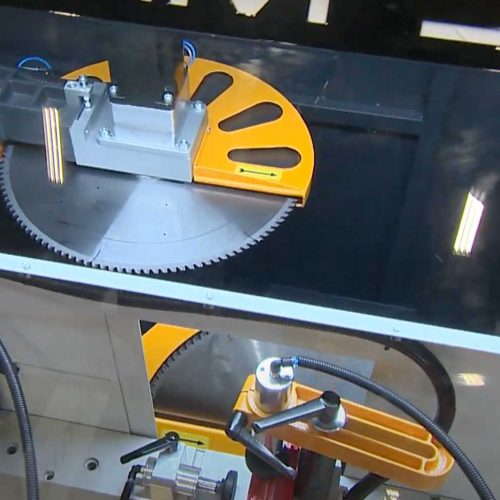 SNM 560 SRV – Servo Controlled Aluminium Facade Notching Machine
