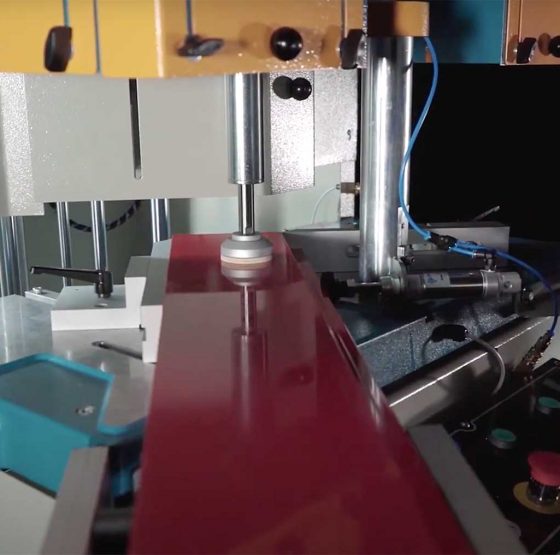 VK 420 – V Cutting & 90° End Notching Machine